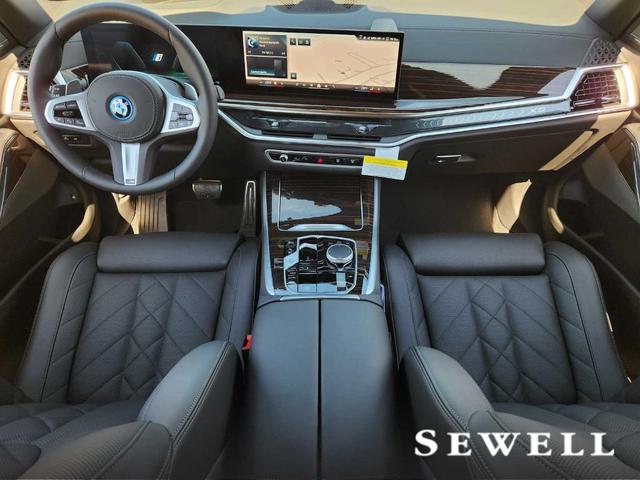 Photo of 2026 Alpine White BMW X5 PHEV