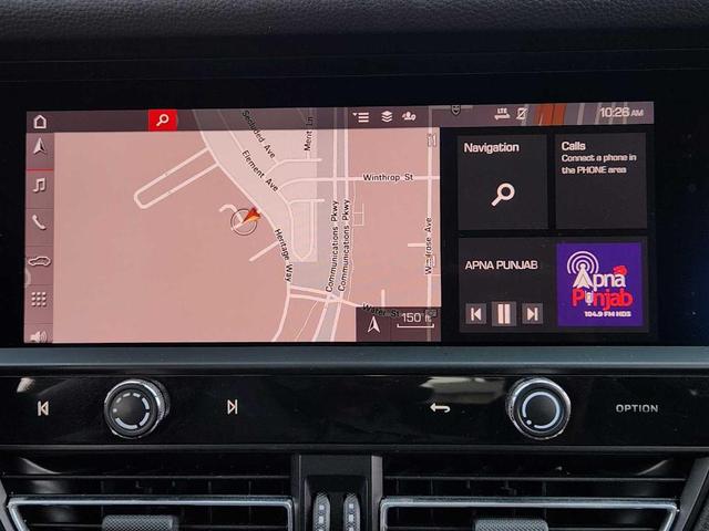 Photo of 2023 Jet Black Metallic Porsche Macan