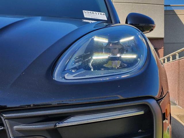 Photo of 2023 Jet Black Metallic Porsche Macan