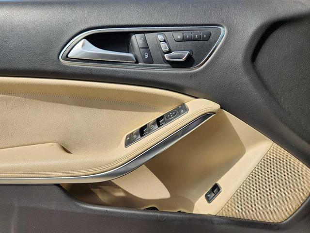 Photo of 2018 Polar White Mercedes-Benz GLA 250