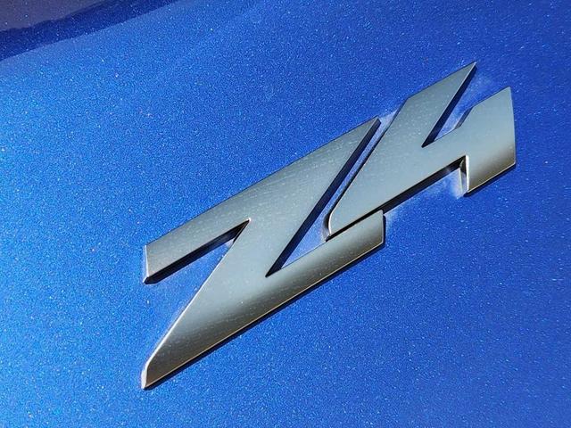 Photo of 2024 Portimao Blue Metallic BMW Z4