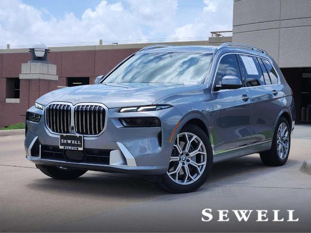 2023 BMW X7
