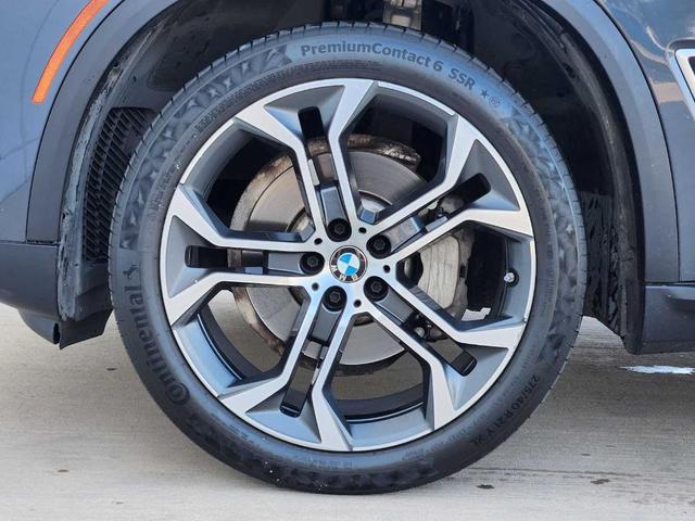 Photo of 2022 Metallic BMW X5
