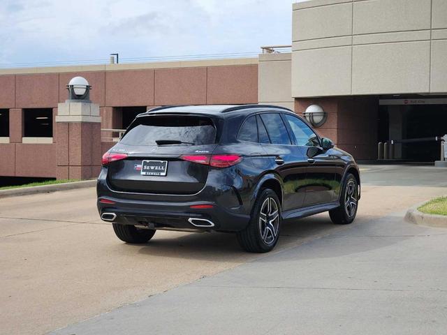 Photo of 2025 Graphite Gray Metallic Mercedes-Benz GLC 300