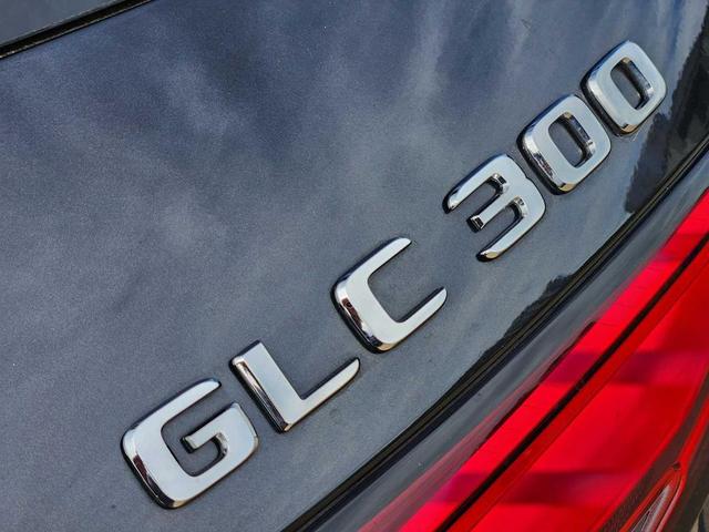 Photo of 2025 Graphite Gray Metallic Mercedes-Benz GLC 300