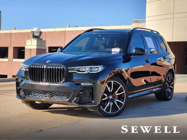 2022 BMW X7