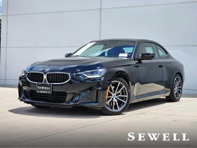 2023 BMW 230