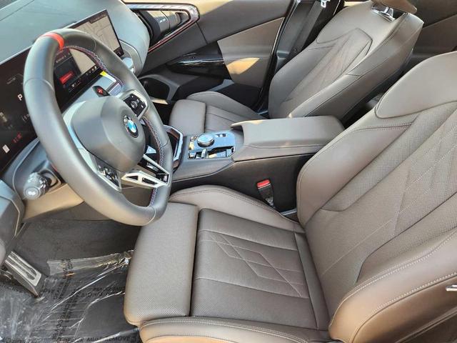 Photo of 2025 Alpine White BMW X3