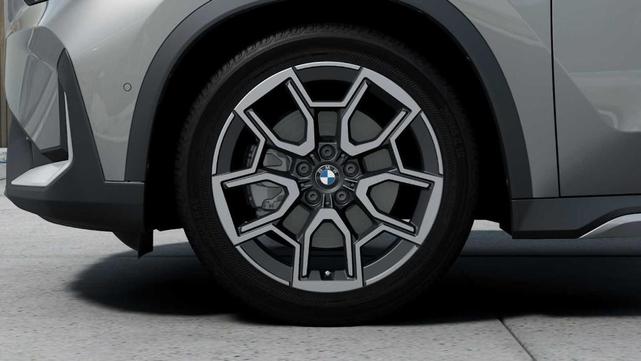 Photo of 2026 Night BMW X1