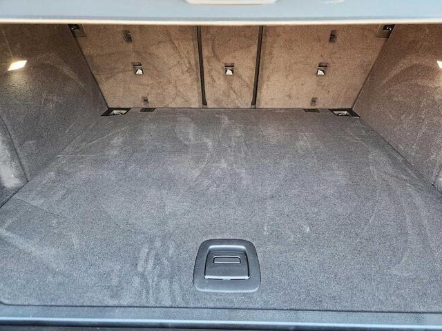 Photo of 2025 Black Sapphire Metallic BMW X5