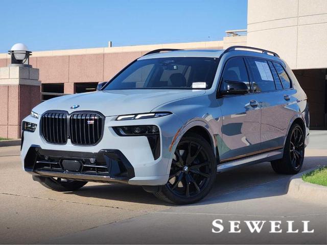 2025 BMW X7