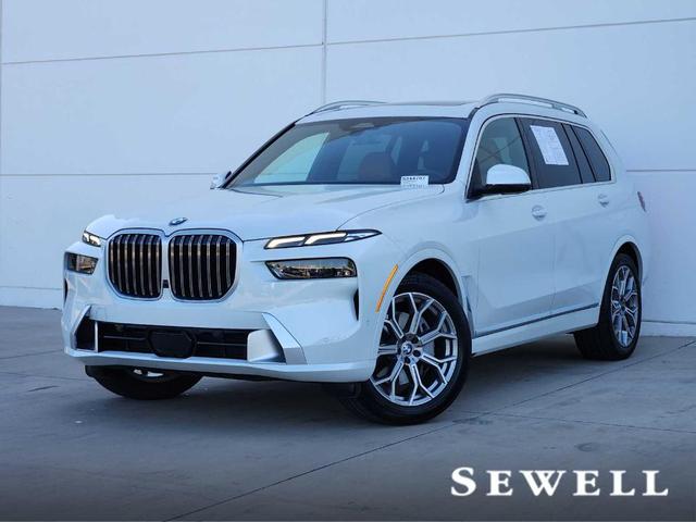 2025 BMW X7