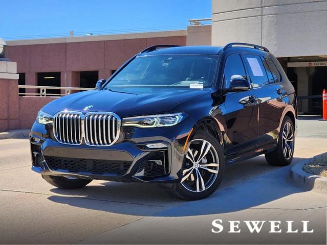 2022 BMW X7