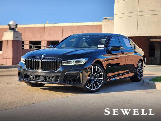 2022 BMW 750