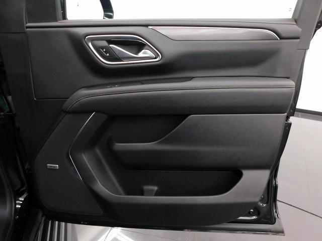 Photo of 2023 Onyx Black GMC Yukon XL