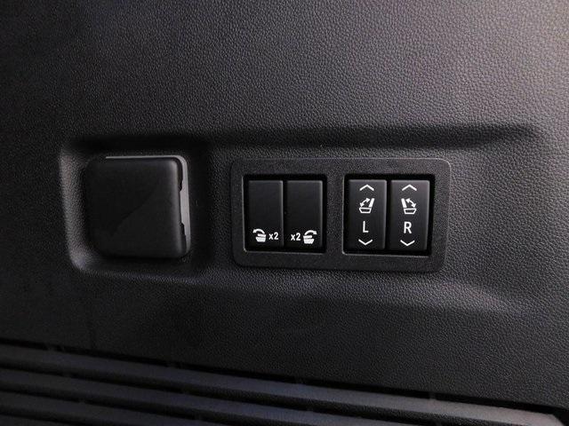 Photo of 2023 Onyx Black GMC Yukon XL