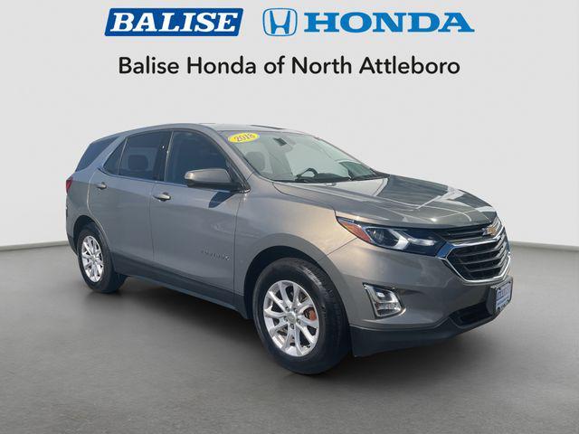 Photo of 2018 Pepperdust Metallic Chevrolet Equinox