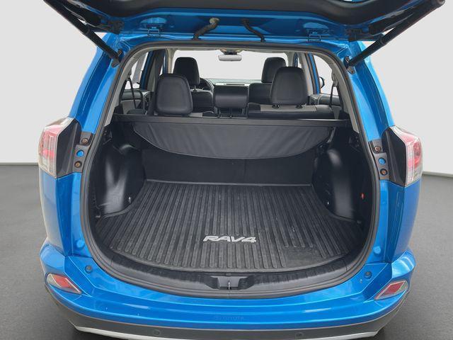 Photo of 2017 Electric Storm Blue Toyota RAV4