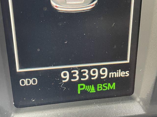 Photo of 2017 Electric Storm Blue Toyota RAV4