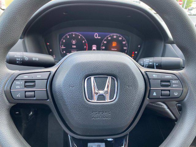 Photo of 2025 Platinum White Pearl Honda Accord