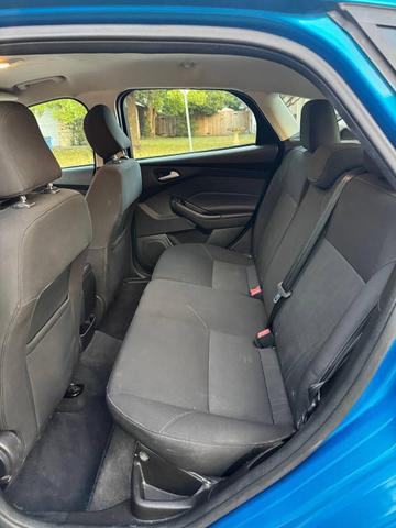 Photo of 2017 Blue Candy Metallic Tinted Clearcoat Ford Focus
