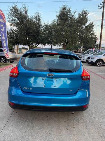 Photo of 2017 Blue Candy Metallic Tinted Clearcoat Ford Focus