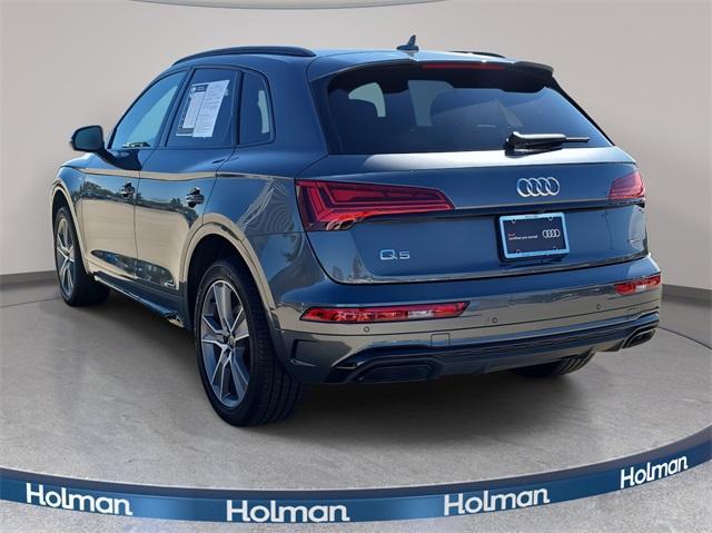 Photo of 2025 Daytona Gray Pearl Effect Audi Q5