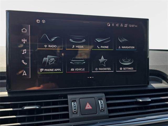 Photo of 2025 Florett Silver Metallic Audi Q5
