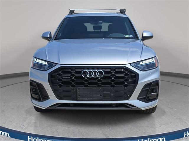Photo of 2025 Florett Silver Metallic Audi Q5