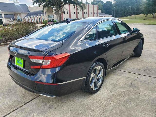 Photo of 2018 Crystal Black Pearl Honda Accord