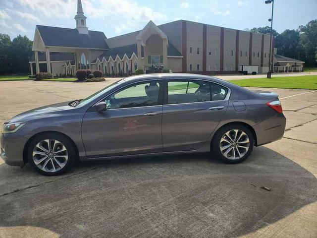 Photo of 2015 Modern Steel Metallic Honda Accord