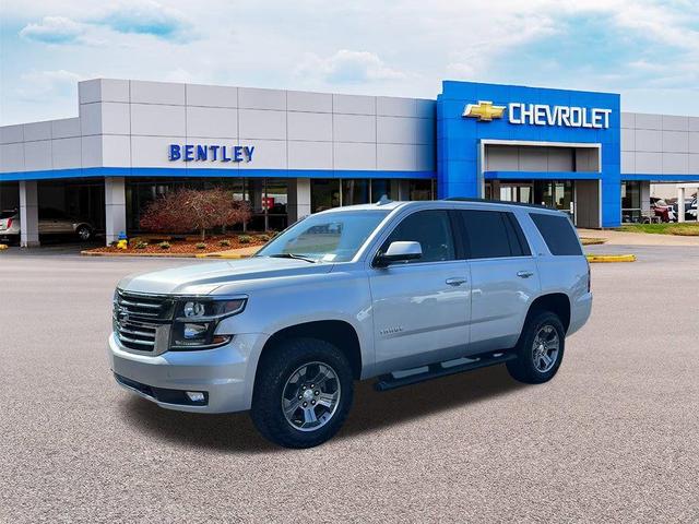 Photo of 2018 Silver Ice Metallic Chevrolet Tahoe