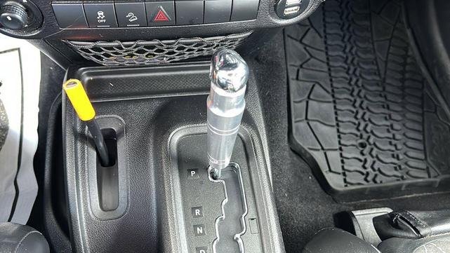 Photo of 2012 Black Clearcoat Jeep Wrangler