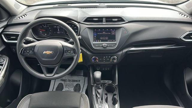 Photo of 2021 Iridescent Pearl Tricoat Chevrolet Trailblazer
