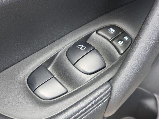 Photo of 2020 Gun Metallic Nissan Rogue