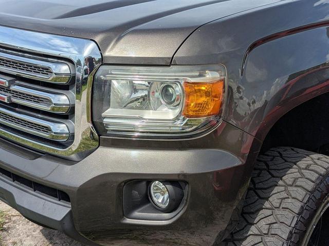 Photo of 2019 Smokey Quartz Metallic GMC Canyon