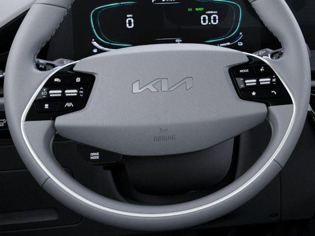 Photo of 2025 Mineral Blue Kia Niro