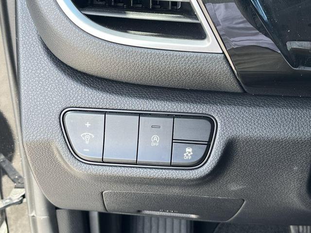 Photo of 2024 Fusion Orange Kia Seltos