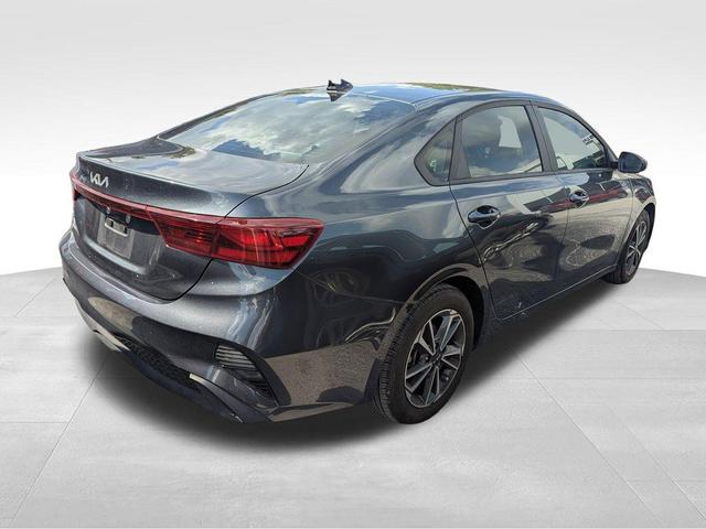 Photo of 2023 Gravity Gray Kia Forte