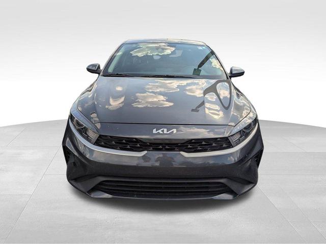 Photo of 2023 Gravity Gray Kia Forte