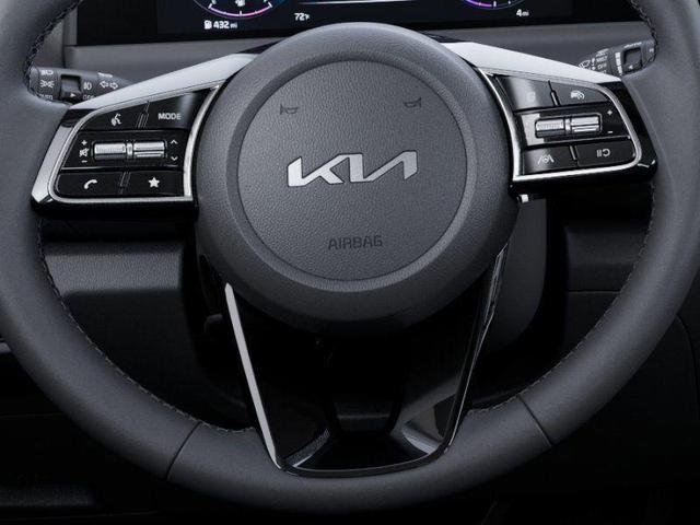 Photo of 2025 Steel Gray Kia Seltos