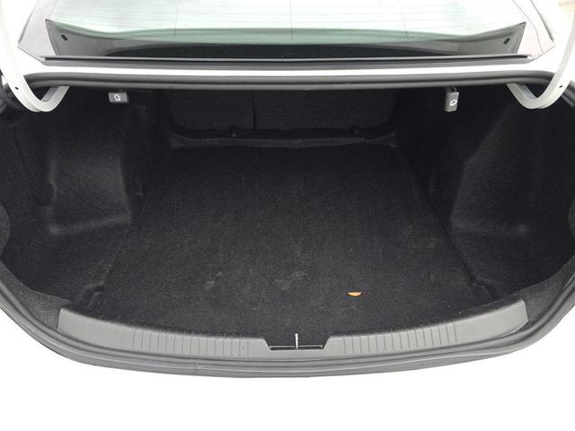 Photo of 2023 Summit White Chevrolet Malibu