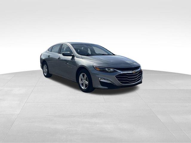 Photo of 2024 Sterling Gray Metallic Chevrolet Malibu