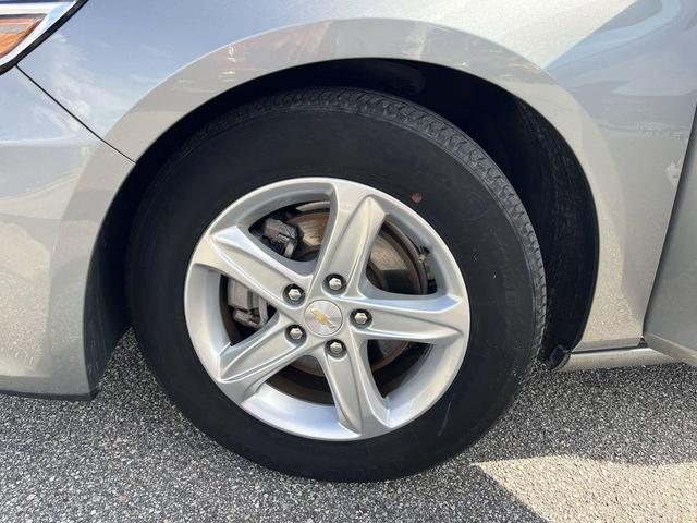 Photo of 2024 Sterling Gray Metallic Chevrolet Malibu