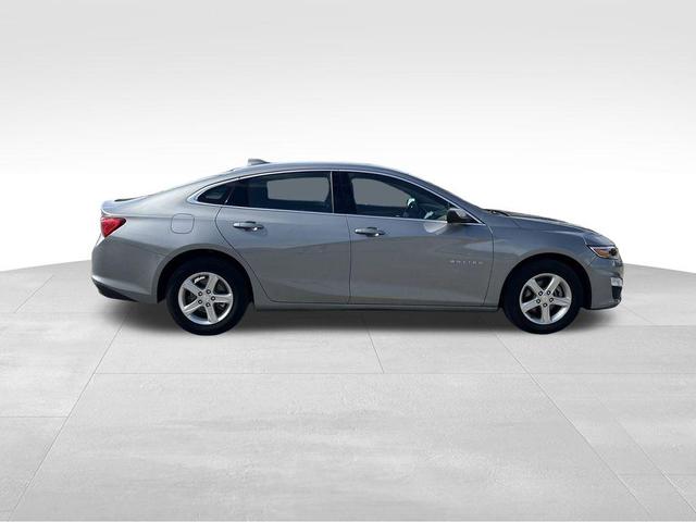 Photo of 2024 Sterling Gray Metallic Chevrolet Malibu