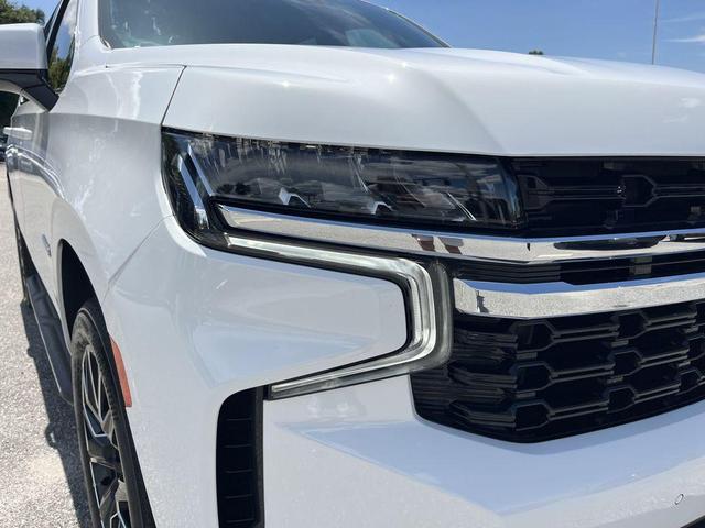 Photo of 2023 Summit White Chevrolet Tahoe