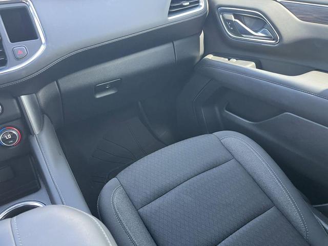 Photo of 2023 Summit White Chevrolet Tahoe