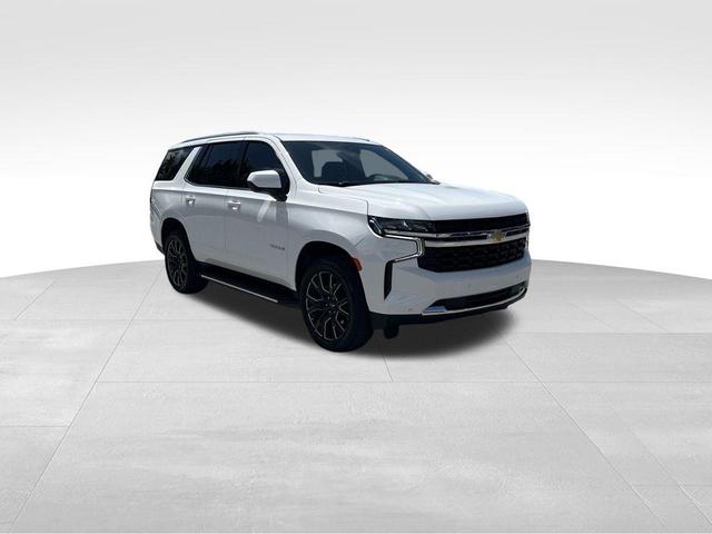 Photo of 2023 Summit White Chevrolet Tahoe