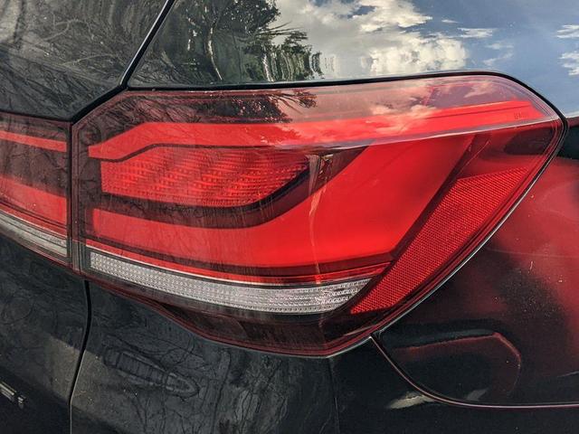 Photo of 2022 Jet Black BMW X1