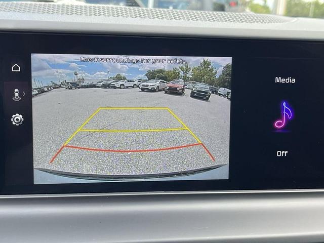 Photo of 2024 Blue / Black Kia Seltos
